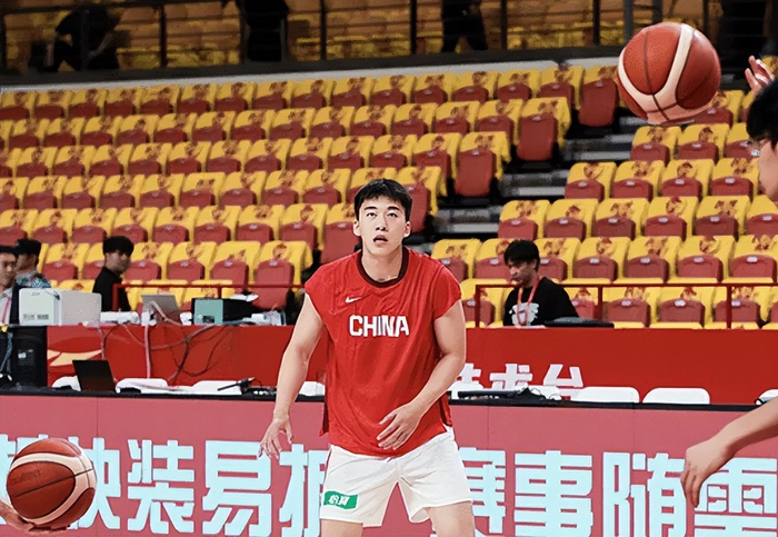 华体会真人网址-男篮险胜KK FMP俱乐部！焦泊乔+3首发齐爆，廖三宁末节救赎！|中国男篮|王俊杰|篮板|命中率|国家队_新浪体育_新浪新闻